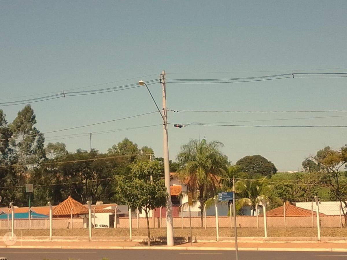 Pousada Primavera Olimpia-Sp Proximo Ao Termas Dos Laranjais المظهر الخارجي الصورة
